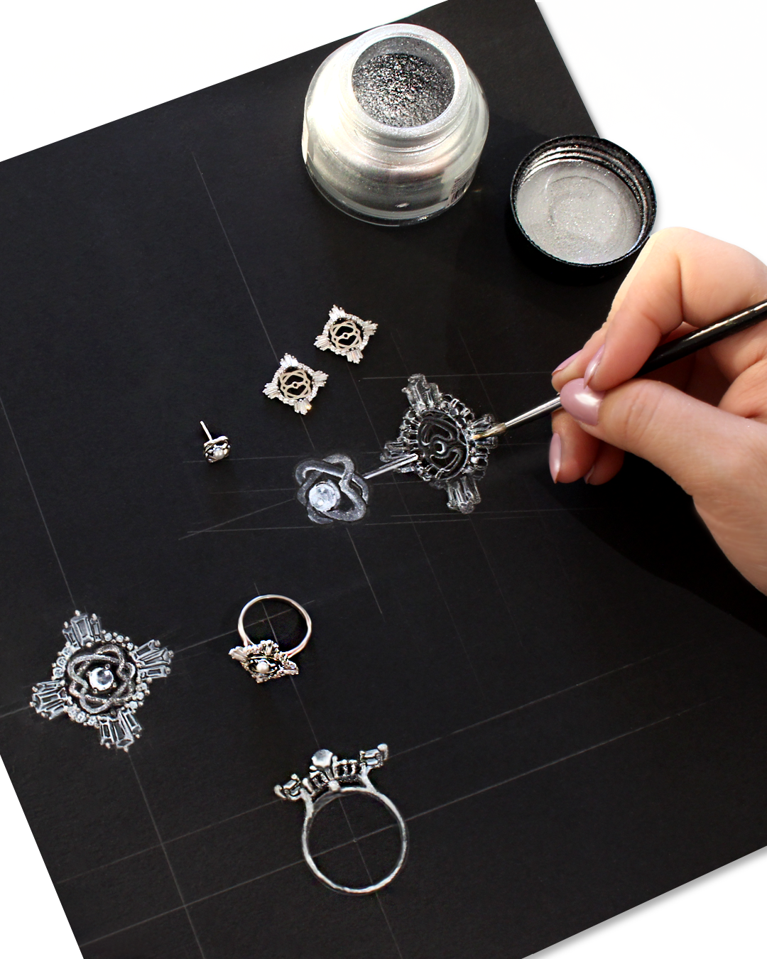 BAIGAL Crowned Necklace - BAIGAL