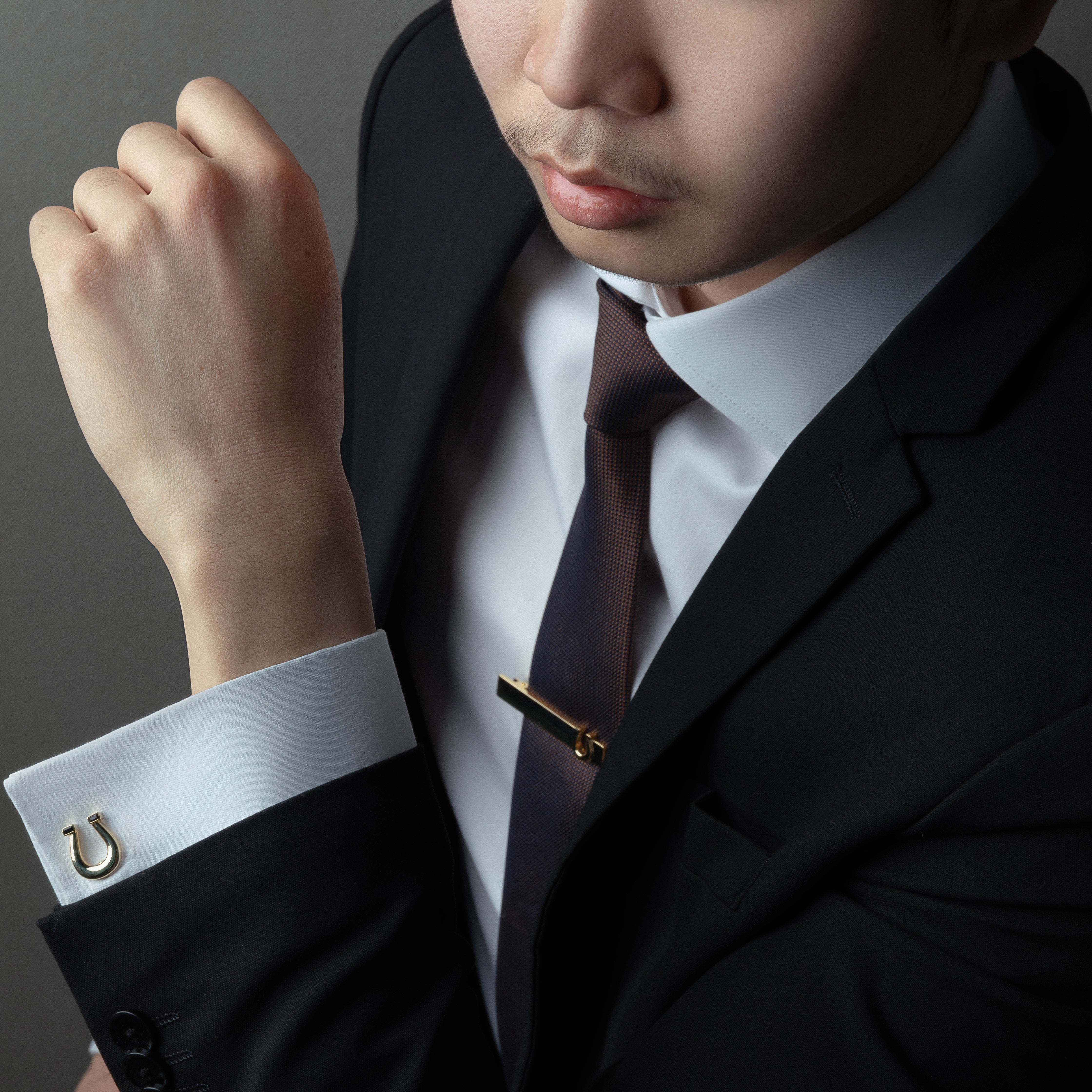 TUVURGUU Horseshoe Cufflinks - BAIGAL