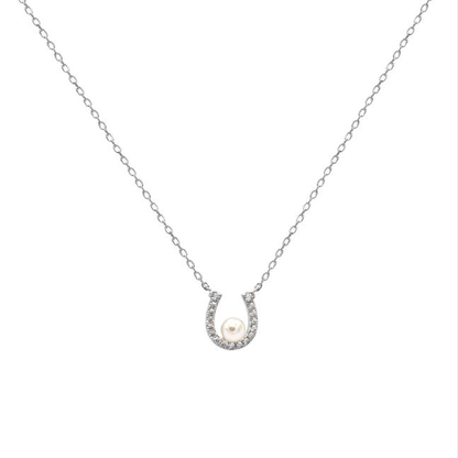 HORSESHOE Pearl Necklace
